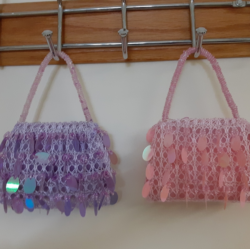 Girl's Pocketbooks